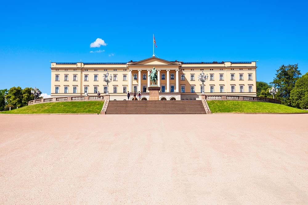 Royal Oslo: Marks of the Monarchy Private Tour